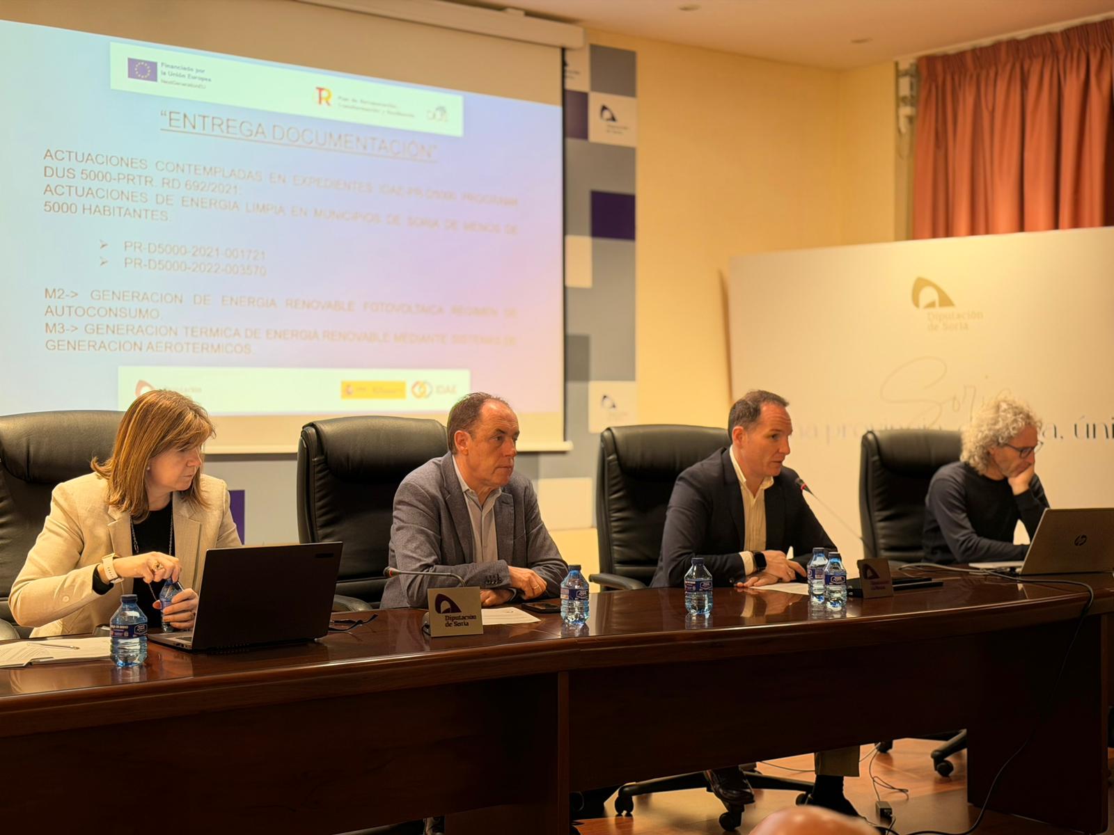 Reunión onformativa DUS5000